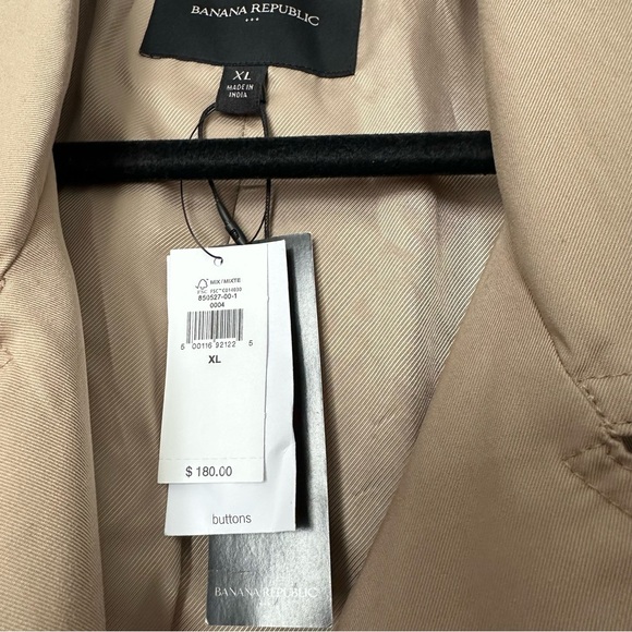 Banana Republic Classic Beige Trench Coat - Picture 7 of 12